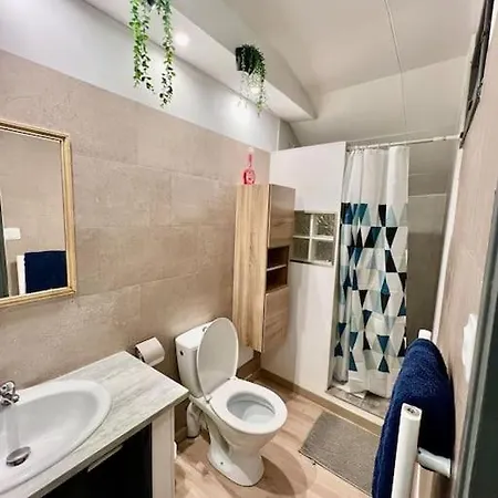 Agreable T1 Apartament Le Pouzin